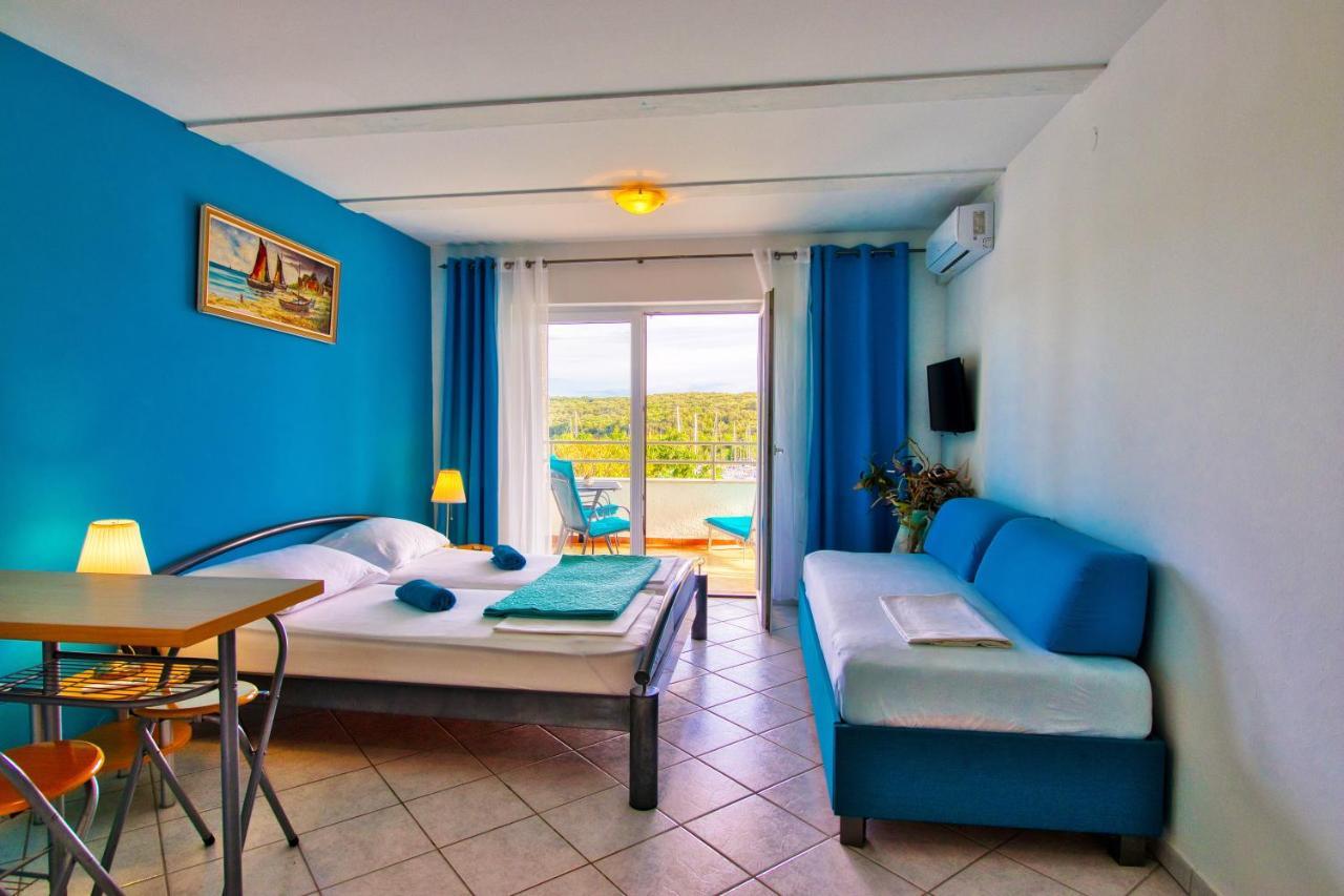 Apartman Studio Pola Esterno foto